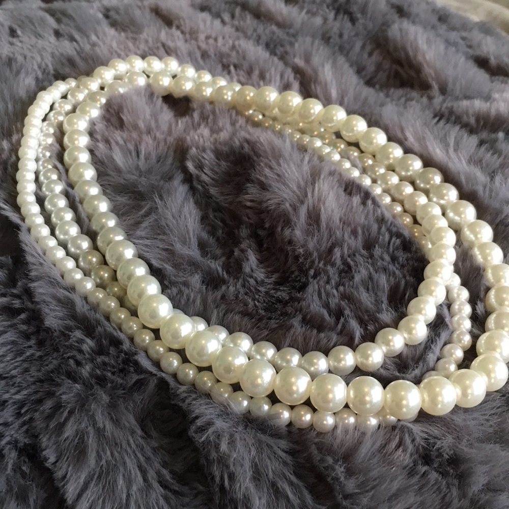 Faux Pearl Necklace